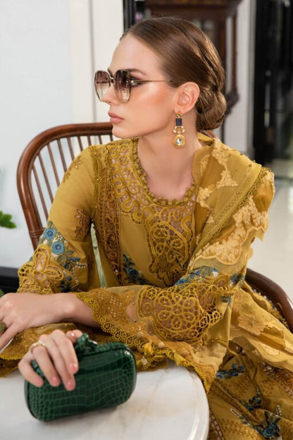 Mariab Embroidered Lawn 3 Piece Unstitched Suit