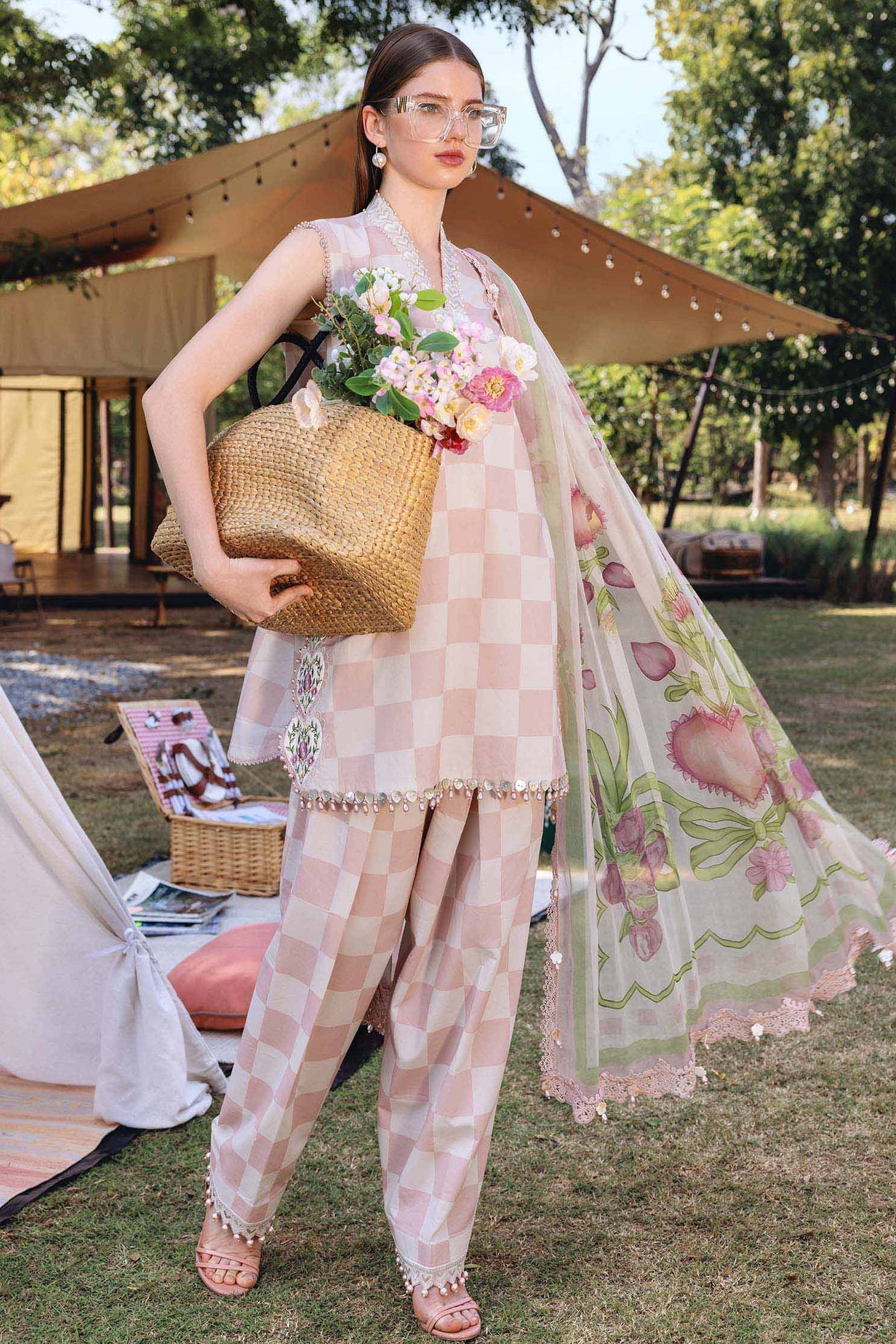 MARIAB BROWN HEART |PRINTED LAWN WITH CHIFFON  DUPATTA  |3PC UNSTICHED