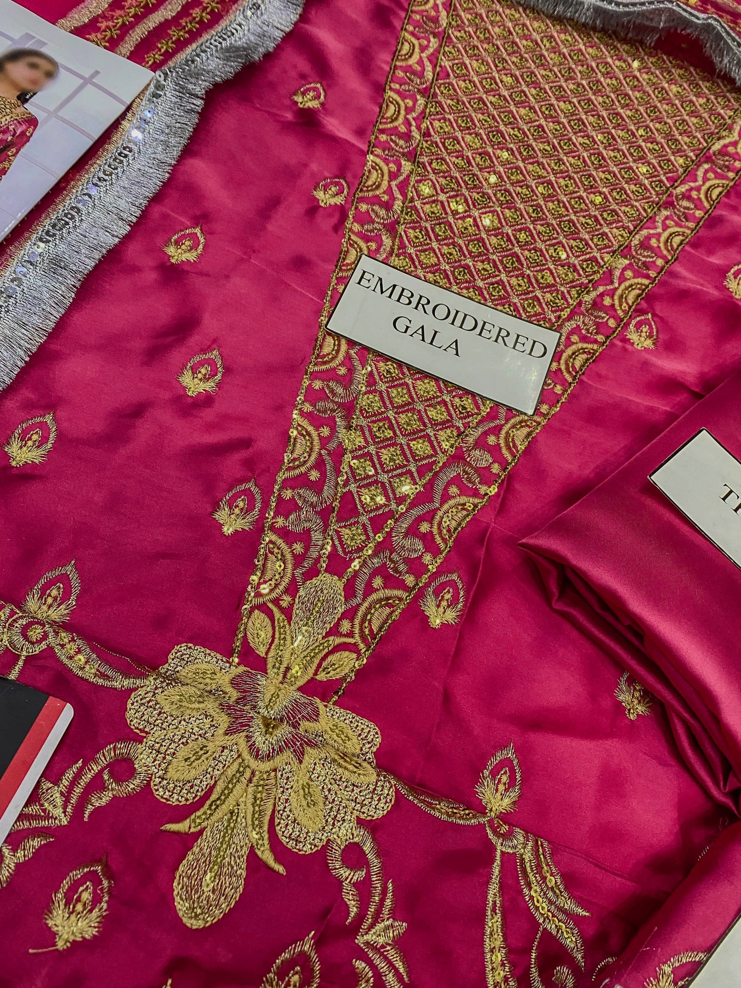 Nameera By Farooq 3Pec Unstiched Dress